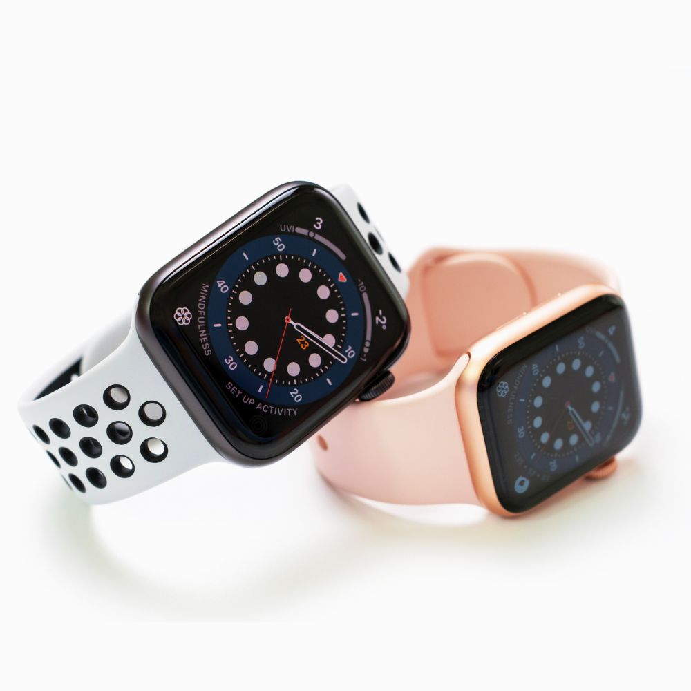 APPLE WATCH SERIE 10 - DÉSTOCKAGE UNIQUEMENT COULEUR GRISE ET ROSE